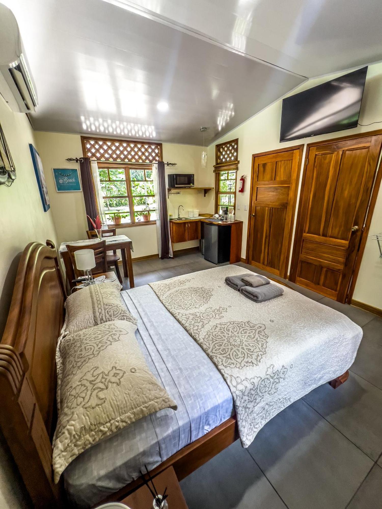 Villa U Sule Cahuita Esterno foto